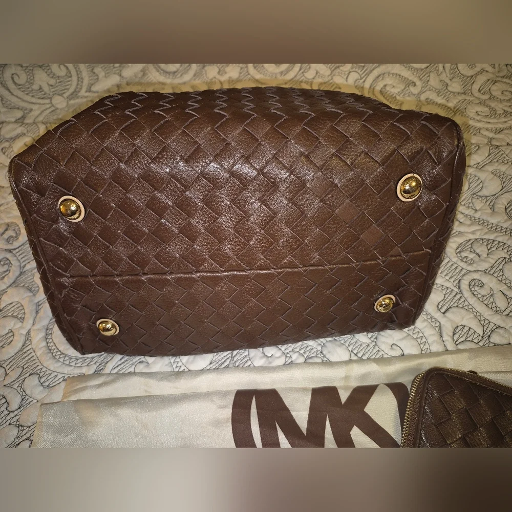 Michael Kors Travel Handbag and Matching Wallet